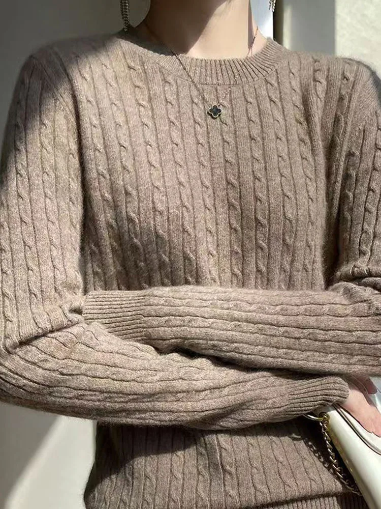 Women's O-neck Wool Jacket, Long Sleeve Round Neck Cardigan, Tight And Multi-functional, Suitable For Autumn And Winter, Novel
Women's O-neck Wool Jacket, Long Sleeve Round Neck Cardigan, Tight And Multi-functional, Suitable For Autumn And Winter, Novel
