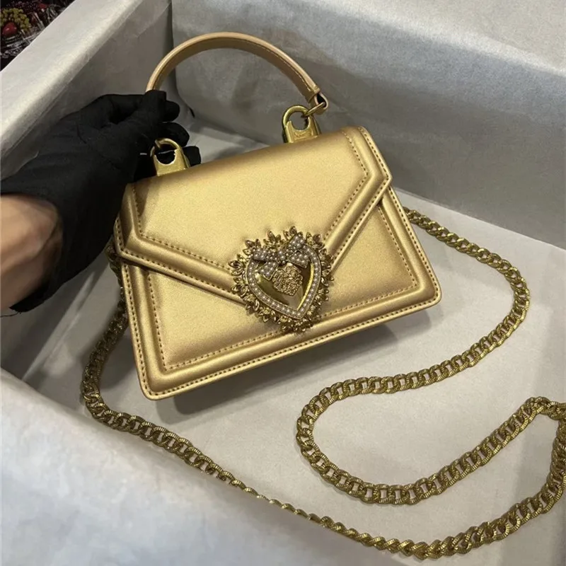 

Head Layer Cowhide Handbag Hidden Magnetic Clasp Flap Chain Small Square Bag Luxury Designer Handbags High Quality 2024