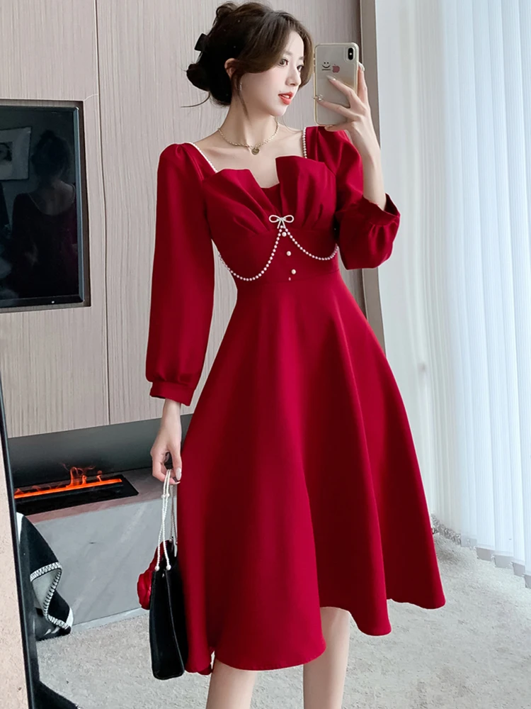 2023 Autumn Fashion Elegant Square Collar Party Dress Vestidos Women Beading Slim Waist Midi Dress Casual Red Evening Dress
2023 Autumn Fashion Elegant Square Collar Party Dress Vestidos Women Beading Slim Waist Midi Dress Casual Red Evening Dress