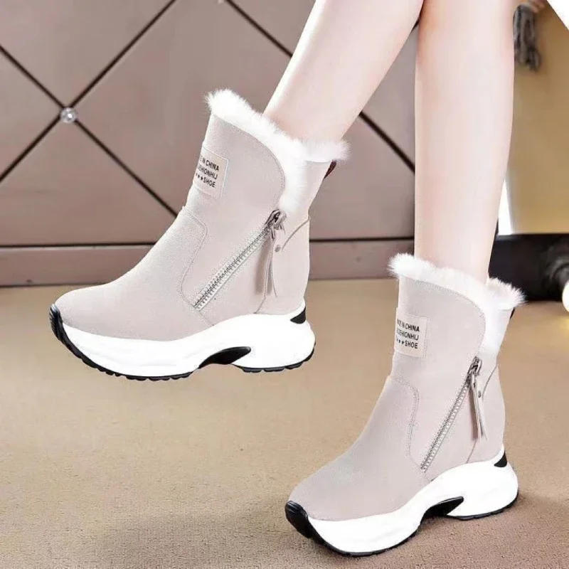 Wedge Shoes Women Suede Snow Boots Warm Plush Slip-on Zipper Fashion Woman Winter Women's Shoes Mid-Calf Ladies Platform Booties
Wedge Shoes Women Suede Snow Boots Warm Plush Slip-on Zipper Fashion Woman Winter Women's Shoes Mid-Calf Ladies Platform Booties