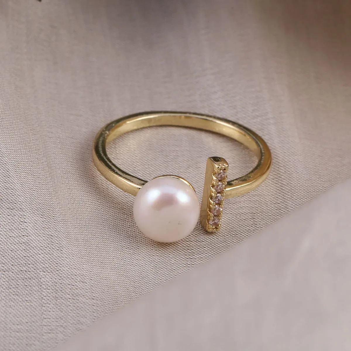 Natural Fresh Water Pearls Rings Round Shape Personality Ring for DIY Charm Jewelry Accessories Making Manual Adjustable Random
Natural Fresh Water Pearls Rings Round Shape Personality Ring for DIY Charm Jewelry Accessories Making Manual Adjustable Random