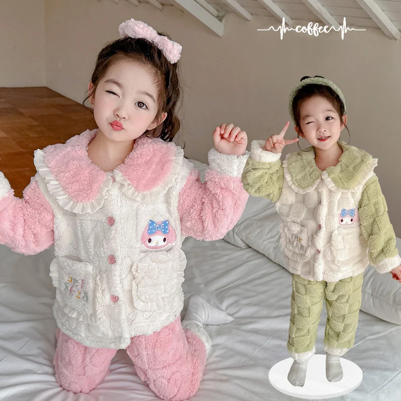 Детская домашняя одежда Sanrio Mymelody, костюм из 2 предметов для девочек, аниме кавайная Милая зимняя теплая Толстая мягкая свободная Пижама для малышей
Детская домашняя одежда Sanrio Mymelody, костюм из 2 предметов для девочек, аниме кавайная Милая зимняя теплая Толстая мягкая свободная Пижама для малышей