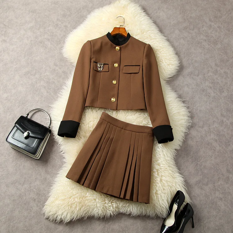 European and American women's clothing for autumn/Winter 2022 Long sleeved single breasted short jacket Pleated skirt suit 
European and American women's clothing for autumn/Winter 2022 Long sleeved single breasted short jacket Pleated skirt suit