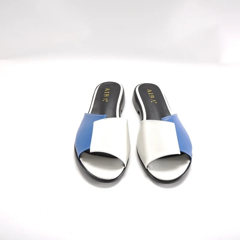Women's Large Slippers 41 42 43 Comfortable New Sandals Flat Bottom Lightweights Summer Shoes For Fat Foot
Women's Large Slippers 41 42 43 Comfortable New Sandals Flat Bottom Lightweights Summer Shoes For Fat Foot