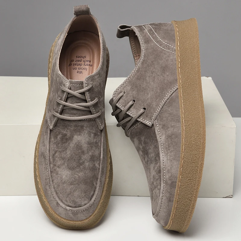Fashion Vintage Men Leather Shoes Casual British Handmade Tooling High Top Round Toe Lace-Up Skate Shoes Men Flat Designer Shoes
Fashion Vintage Men Leather Shoes Casual British Handmade Tooling High Top Round Toe Lace-Up Skate Shoes Men Flat Designer Shoes