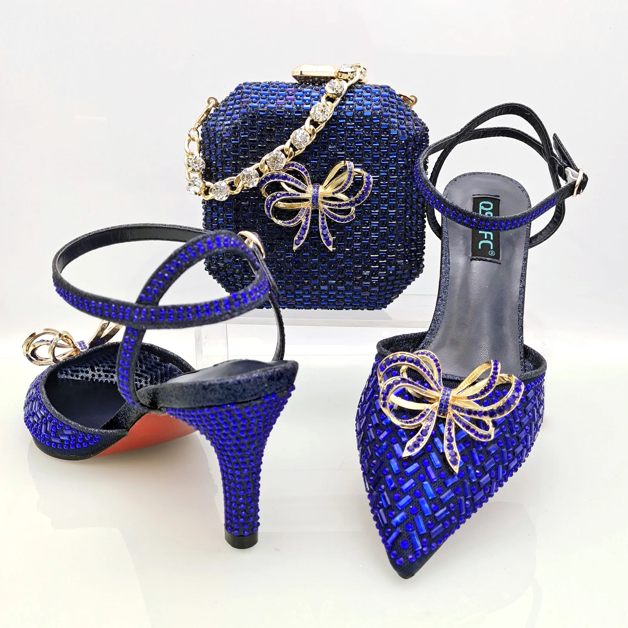 Cinessd 2023 Latest Stiletto Shoes And Dual-Purpose Small Soft Bag African Women's Shoes And Bags For Party
Cinessd 2023 Latest Stiletto Shoes And Dual-Purpose Small Soft Bag African Women's Shoes And Bags For Party