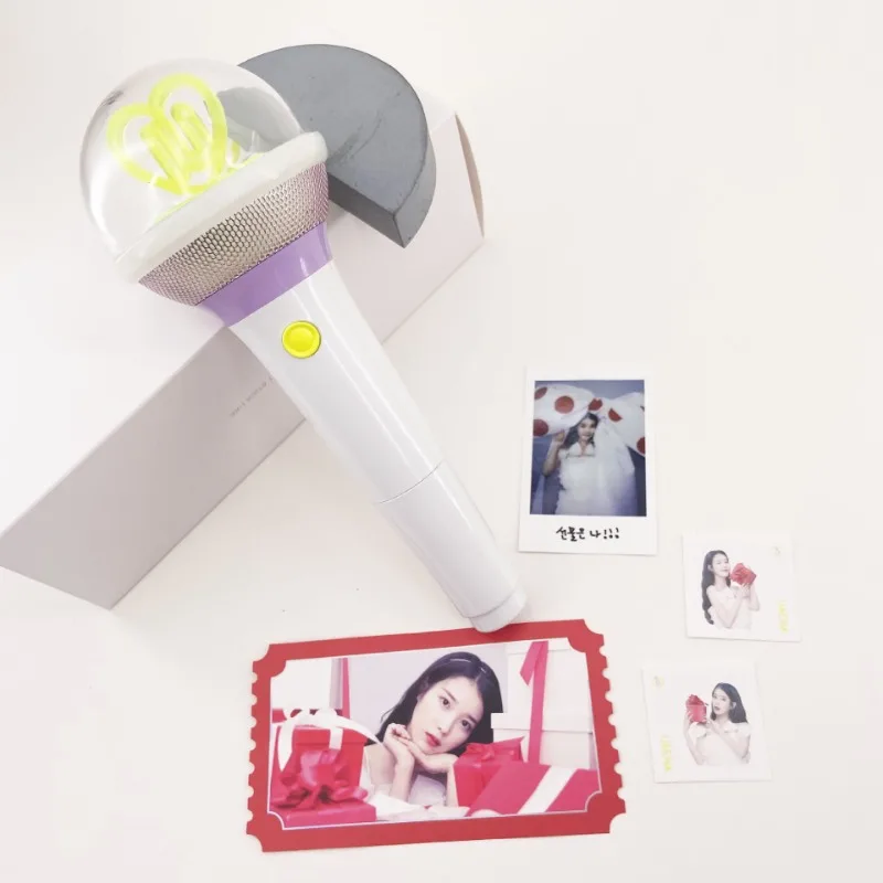 Kpop IU Lightstick Official Version 3 Concert Fanlight Gifts Concert LED Lamps Fans Collections Lightstick Night Light
Kpop IU Lightstick Official Version 3 Concert Fanlight Gifts Concert LED Lamps Fans Collections Lightstick Night Light