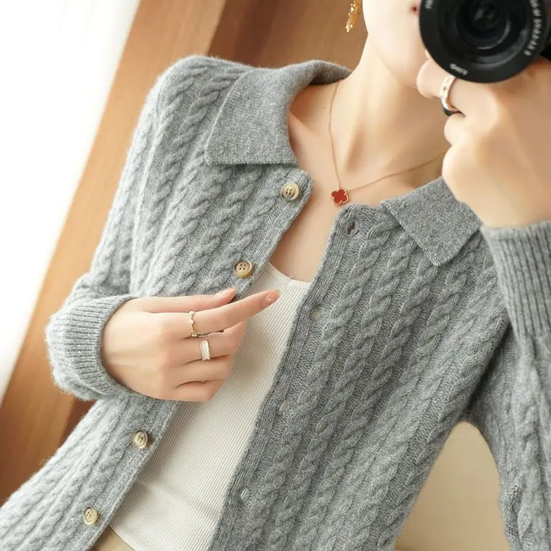 Korean Versatile Long Sleeve Sweater Women Solid Knitted Cardigan Loose Polo Coat Top Women 2023 Autumn Winter Sweater Female
Korean Versatile Long Sleeve Sweater Women Solid Knitted Cardigan Loose Polo Coat Top Women 2023 Autumn Winter Sweater Female