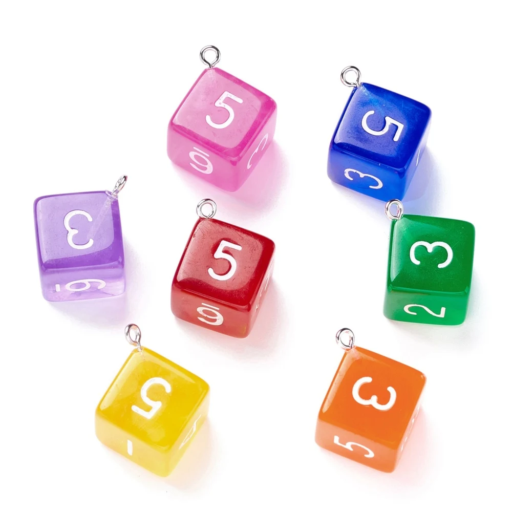 50Pcs Faceted Dice Cube Acrylic Pendants 3D Transparent Square Mini Charm for DIY Earring Necklace Jewellery Making Crafts 
50Pcs Faceted Dice Cube Acrylic Pendants 3D Transparent Square Mini Charm for DIY Earring Necklace Jewellery Making Crafts