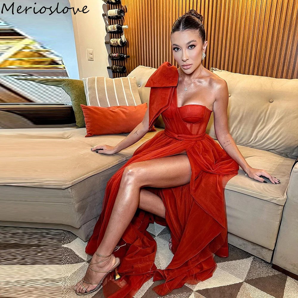 Merioslove Elegant Tulle Prom Dresses One-Shoulder Sleeveless High Side Split Pleat A-Line Saudi Arabic WomenEvening Gowns
Merioslove Elegant Tulle Prom Dresses One-Shoulder Sleeveless High Side Split Pleat A-Line Saudi Arabic WomenEvening Gowns