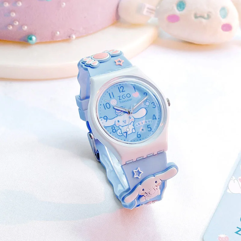 Детские наручные часы Sanrio с 3D рисунком, водостойкие кварцевые часы с Hello Kitty, Мультяшные силиконовые часы Kuromi, подарок для детей
Детские наручные часы Sanrio с 3D рисунком, водостойкие кварцевые часы с Hello Kitty, Мультяшные силиконовые часы Kuromi, подарок для детей