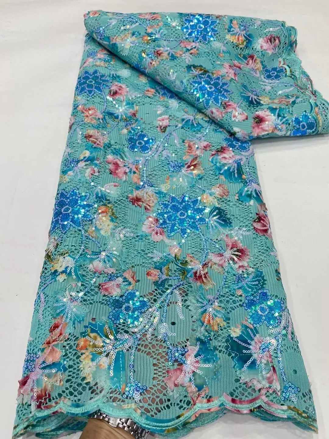 African Nigerian 2023 Latest High Quality Tulle Lace Fabric Sequins Embroidery Dresses Beads Sewing Guipure Prom 5Yards DP0023
African Nigerian 2023 Latest High Quality Tulle Lace Fabric Sequins Embroidery Dresses Beads Sewing Guipure Prom 5Yards DP0023