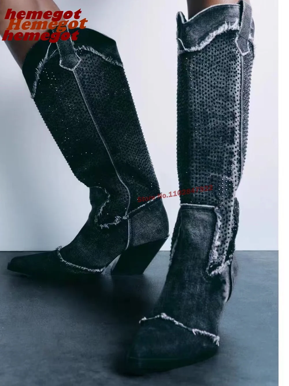 Denim Trouser Boots Retro Cowboy Shark Boots for Women Winter Chunky Heels Pointed Toe Solid Slip On Luxury Runway Shoes Sexy
Denim Trouser Boots Retro Cowboy Shark Boots for Women Winter Chunky Heels Pointed Toe Solid Slip On Luxury Runway Shoes Sexy