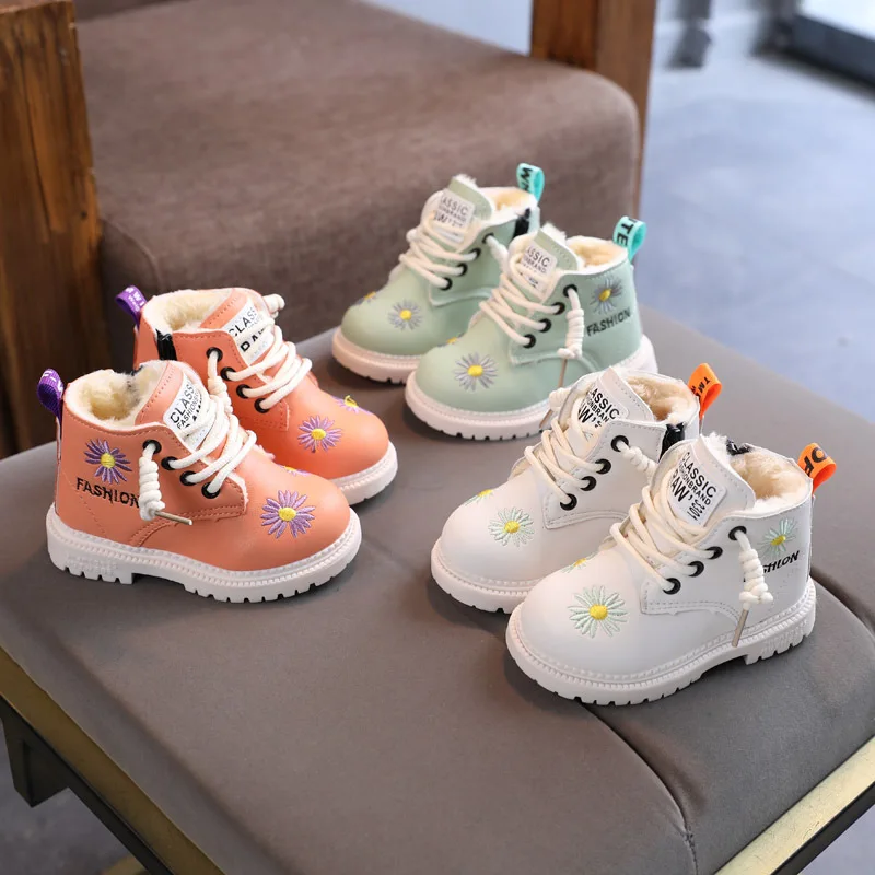Winter Girls Fashion Ball Peen Warm Front Lace Up Short Boots Children's Side Zipper Short Sole
Winter Girls Fashion Ball Peen Warm Front Lace Up Short Boots Children's Side Zipper Short Sole