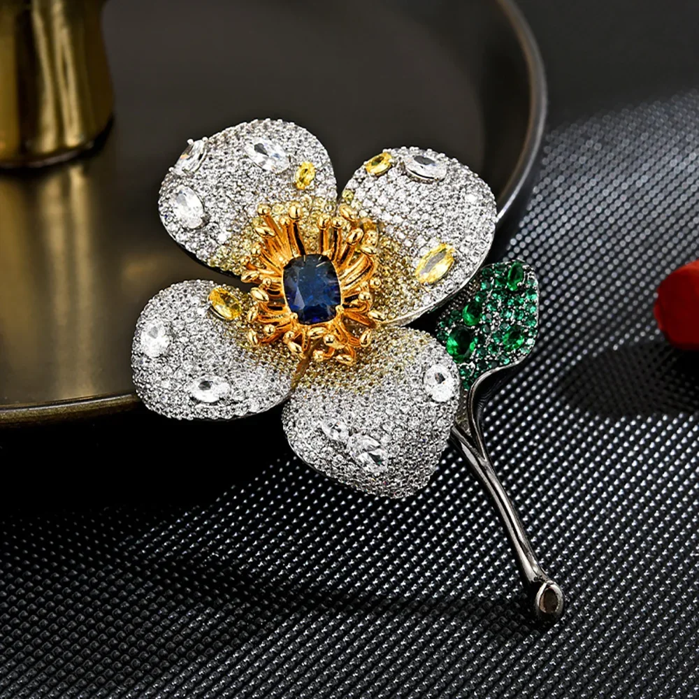 

Bouquet Rhinestone Brooches And Pins Scarf Clip Big Flower Crystal Brooch For Women Fashion Brooch Pin Jewelry Gifts DIY Bouque