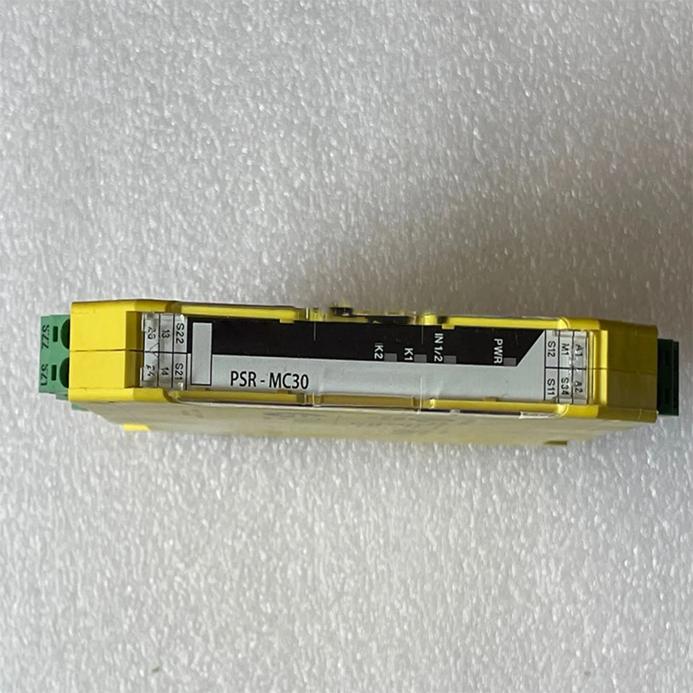 Новый модуль реле безопасности для Phoenix Contact PSR-MC30-2NO-1DO-24DC-SC 2700498 в коробке
Новый модуль реле безопасности для Phoenix Contact PSR-MC30-2NO-1DO-24DC-SC 2700498 в коробке