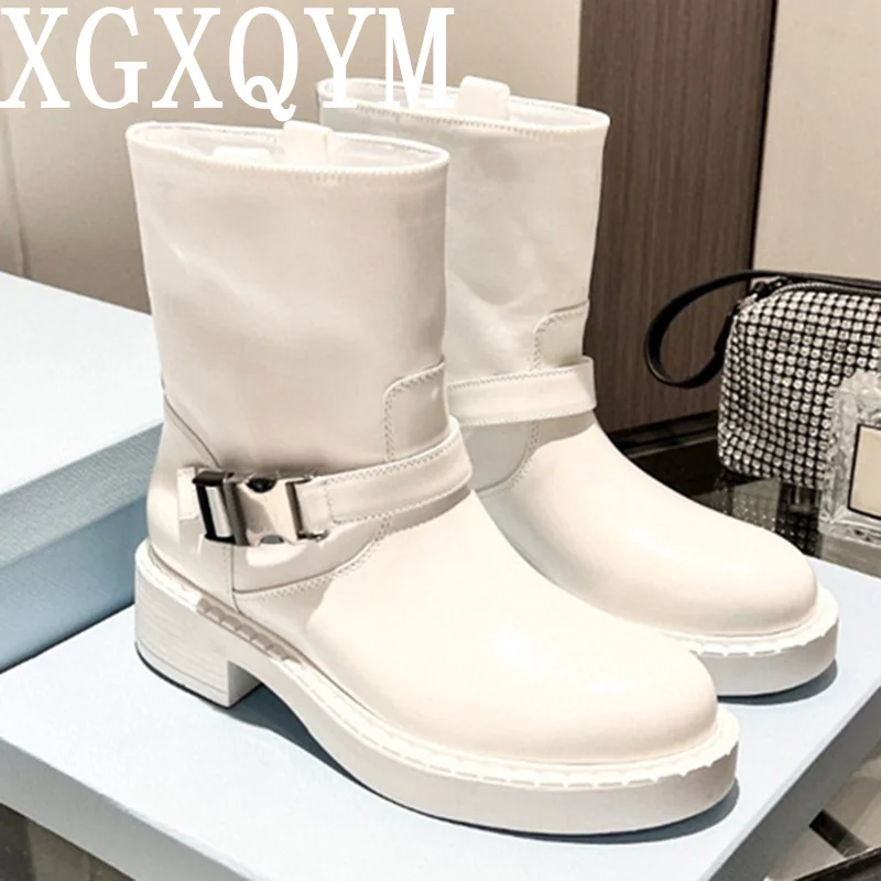 Autumn Winter Women New Arrive Short Boots Runway Designer Round Toe Thick Sole Ladies Ankle Short Buckle Decor Fashion Boots
Autumn Winter Women New Arrive Short Boots Runway Designer Round Toe Thick Sole Ladies Ankle Short Buckle Decor Fashion Boots