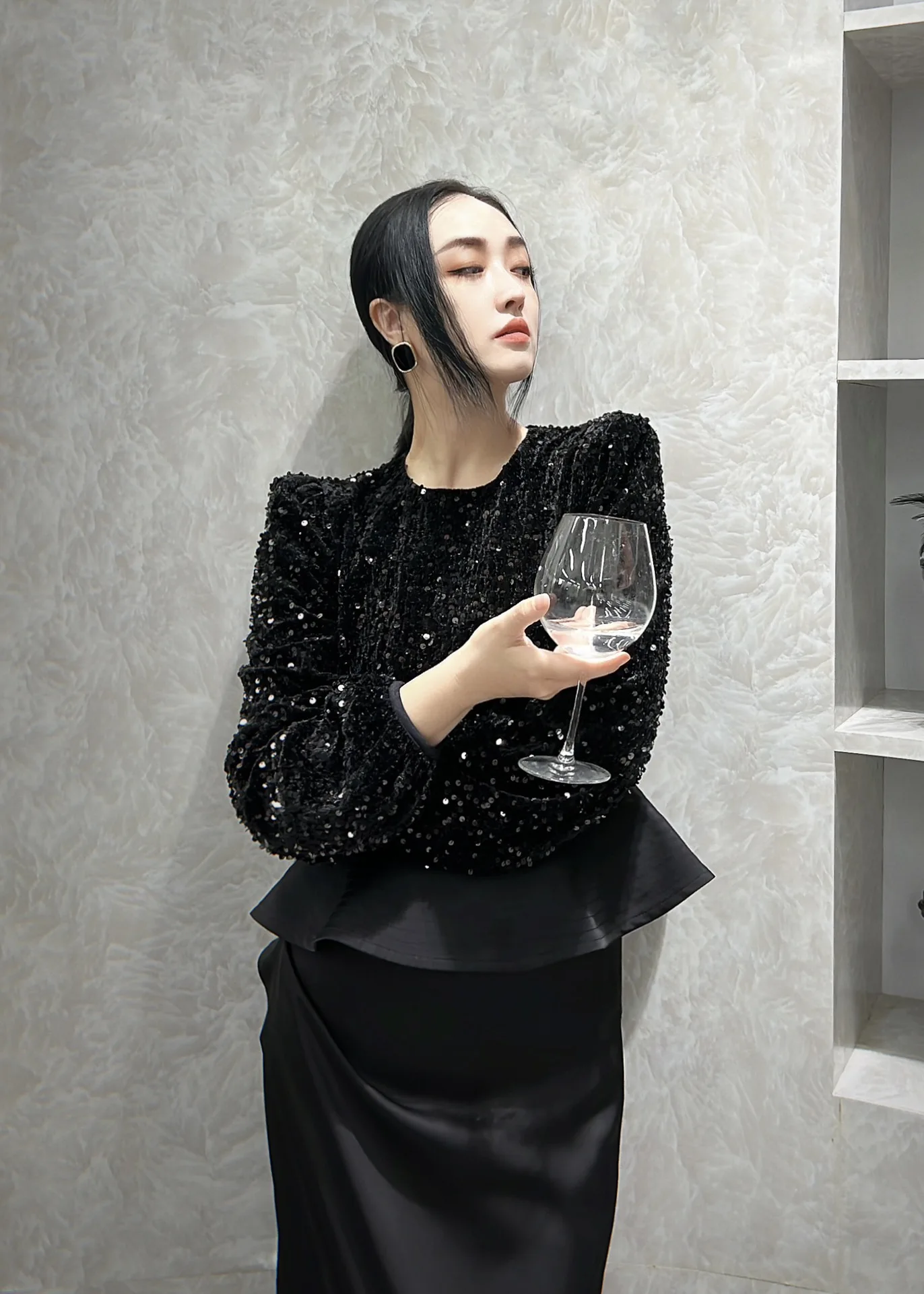 2023 Autumn/Winter Fashion New Women's Clothing Embroidery Beads Patchwork Top 0912
2023 Autumn/Winter Fashion New Women's Clothing Embroidery Beads Patchwork Top 0912