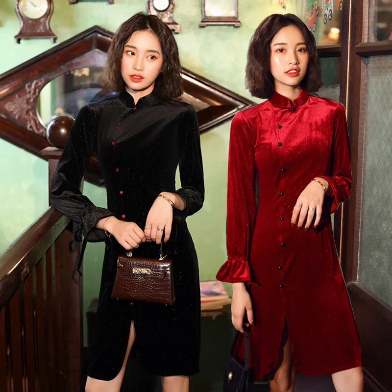 Elegant Mandarin Collar Velour Qipao Long Sleeve Gold Velvet Cheongsam Traditional Retro Chinese Women Dress 
Elegant Mandarin Collar Velour Qipao Long Sleeve Gold Velvet Cheongsam Traditional Retro Chinese Women Dress