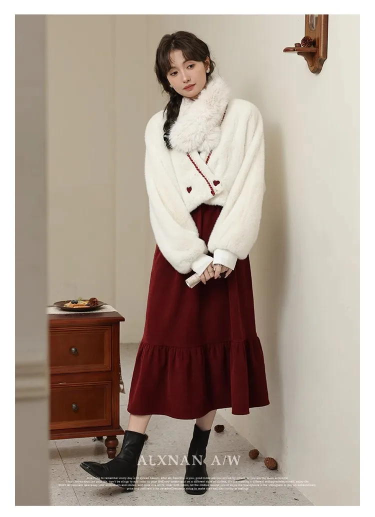 Autumn New Korean Popular Cross Knit Sweater Coat Sexy Sling Dress Two Piece Elegant Women's Dresses Set Female Outfit
Autumn New Korean Popular Cross Knit Sweater Coat Sexy Sling Dress Two Piece Elegant Women's Dresses Set Female Outfit