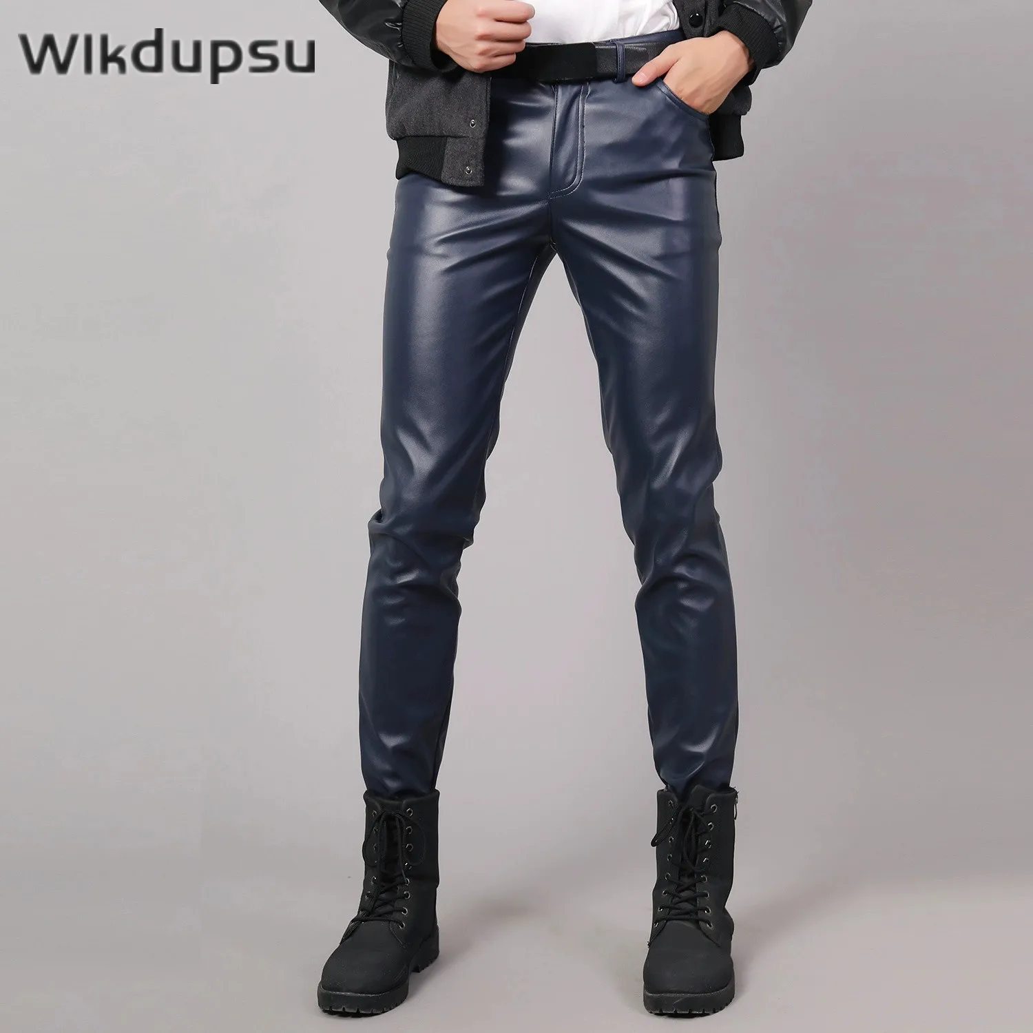 New Leather Pants Men Elastic Casual Business Skinny Faux Leather Motorcycle Male Trousers PU Leather Streetwear Brand Clothes
New Leather Pants Men Elastic Casual Business Skinny Faux Leather Motorcycle Male Trousers PU Leather Streetwear Brand Clothes