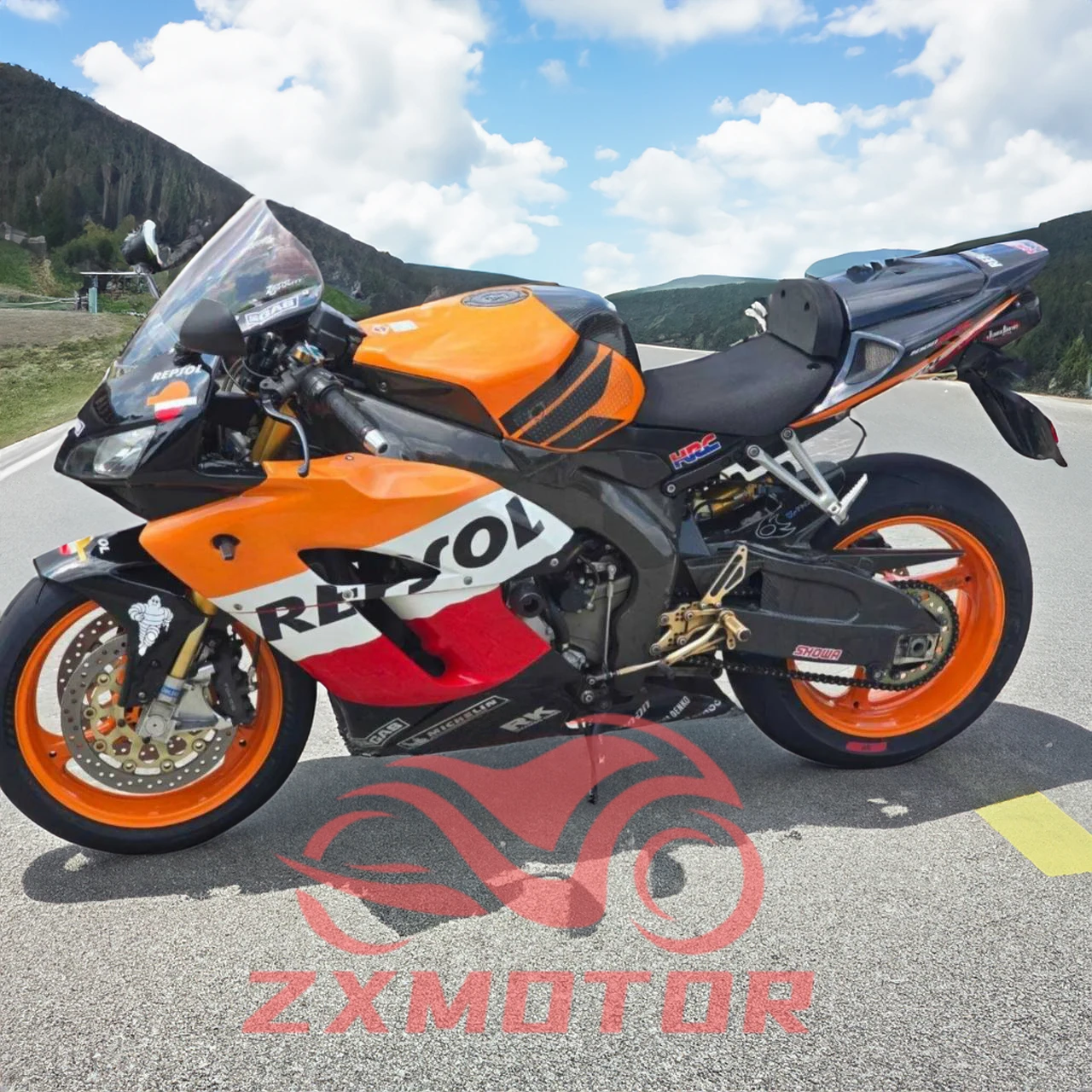 CBR1000RR 04 05 полный комплект обтекателей для HONDA CBR 1000RR 2004 2005 настраиваемые аксессуары для мотоциклов Обтекатели
CBR1000RR 04 05 полный комплект обтекателей для HONDA CBR 1000RR 2004 2005 настраиваемые аксессуары для мотоциклов Обтекатели