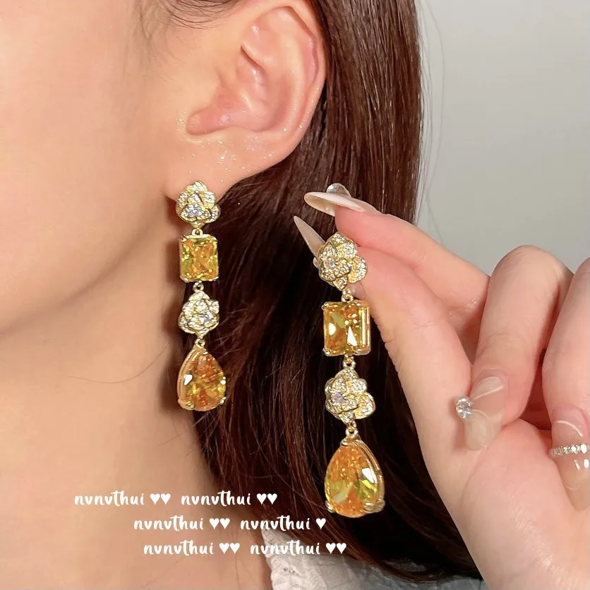 JitDoo Luxury 925 Sterling Silver Papalacha Love Pink Gem 18K Gold Plated Bright Color Treasure Zircon Earrings Women‘s Jewelry
JitDoo Luxury 925 Sterling Silver Papalacha Love Pink Gem 18K Gold Plated Bright Color Treasure Zircon Earrings Women‘s Jewelry