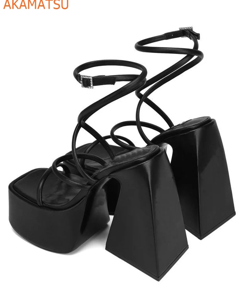 Square Toe Strange Style Women Sandals Straight Strap Solid Slingback Buckle Strap Summer Fashion New Arrivals Women Shoes
Square Toe Strange Style Women Sandals Straight Strap Solid Slingback Buckle Strap Summer Fashion New Arrivals Women Shoes