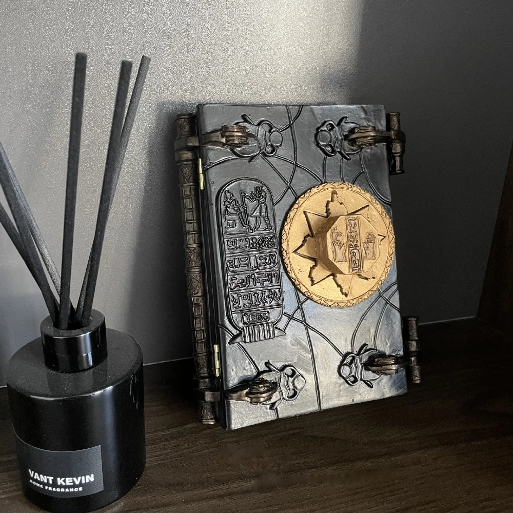 Easter Book of The Dead Mummy Prop Book of The Dead Books Ancient Egypt Handicraft Ornaments Easter Home Decoration Accessory
Easter Book of The Dead Mummy Prop Book of The Dead Books Ancient Egypt Handicraft Ornaments Easter Home Decoration Accessory