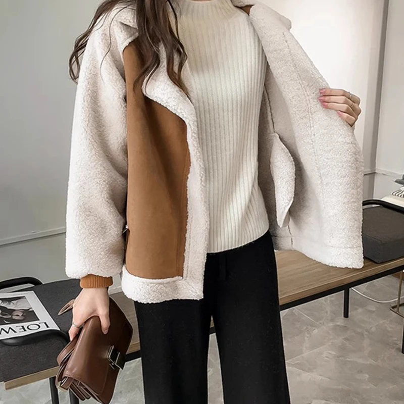 2023 Winter Lamb Wool Bomber Jacket for Women Suede Fabric BF Wind Fur One Coat with Zipper Thick Warm Cropped Biker Jackets
2023 Winter Lamb Wool Bomber Jacket for Women Suede Fabric BF Wind Fur One Coat with Zipper Thick Warm Cropped Biker Jackets
