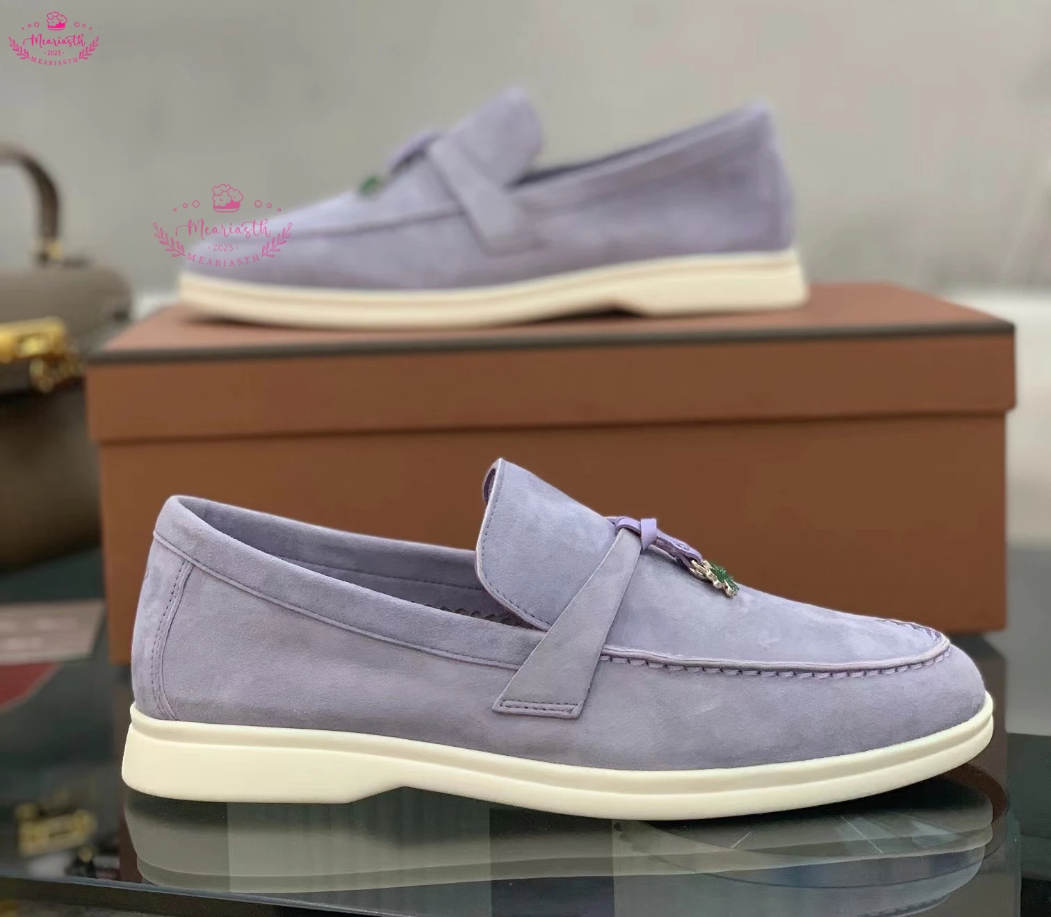 Men's Loafers Suede Leather Flats Summer Walking Moccasin Shoes 2023 New Lazy Soft Bottom Women's Casual Non-slip Driving Shoes
Men's Loafers Suede Leather Flats Summer Walking Moccasin Shoes 2023 New Lazy Soft Bottom Women's Casual Non-slip Driving Shoes