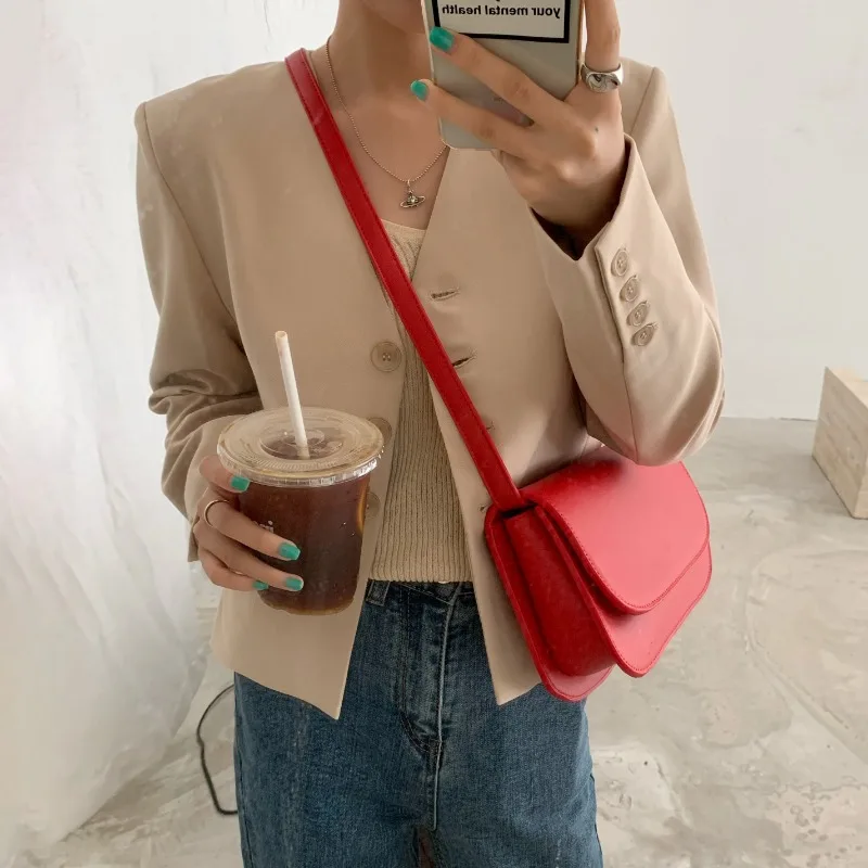 2023 Winter Women Office Lady Luxury Notched Collar Long Sleeve Blazers Solid Casual Single Button Loose Elegant Tailored Coat
2023 Winter Women Office Lady Luxury Notched Collar Long Sleeve Blazers Solid Casual Single Button Loose Elegant Tailored Coat