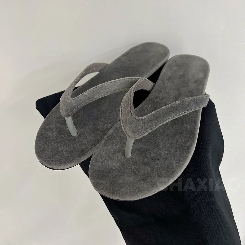 

Summer 2024 New Style Ladies Slippers Round Toe Solid Colors Upper Clip Toe Women Shoes Concise Versatile Women Slippers