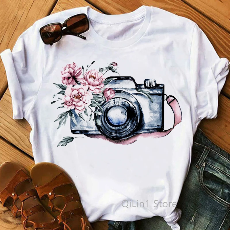 Vintage Camera With Flowers Print T Shirt Women Lovely Tee Shirt Femme Summer Top Female Casual T Shirt Girls Clothes Camisetas
Vintage Camera With Flowers Print T Shirt Women Lovely Tee Shirt Femme Summer Top Female Casual T Shirt Girls Clothes Camisetas