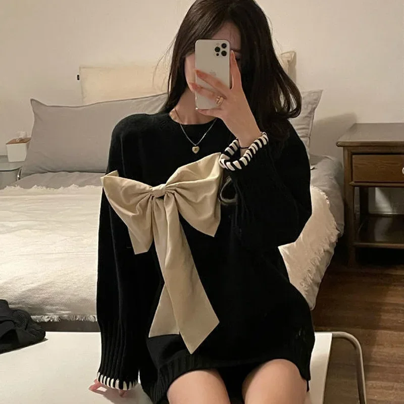Autumn Winter Women Knitted Jumper with Bow Red Christmas Y2k Long Sleeve V-neck Jumpers Xmas New Year Party Sweater Clothing
Autumn Winter Women Knitted Jumper with Bow Red Christmas Y2k Long Sleeve V-neck Jumpers Xmas New Year Party Sweater Clothing