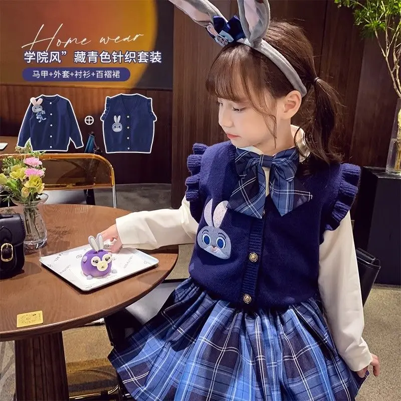 Children's Autumn Knitted Sweater Set Warm Knitted Cartoon Tank Top+Pleated Skirt Set Academic Style Set for Girls 2023
Children's Autumn Knitted Sweater Set Warm Knitted Cartoon Tank Top+Pleated Skirt Set Academic Style Set for Girls 2023