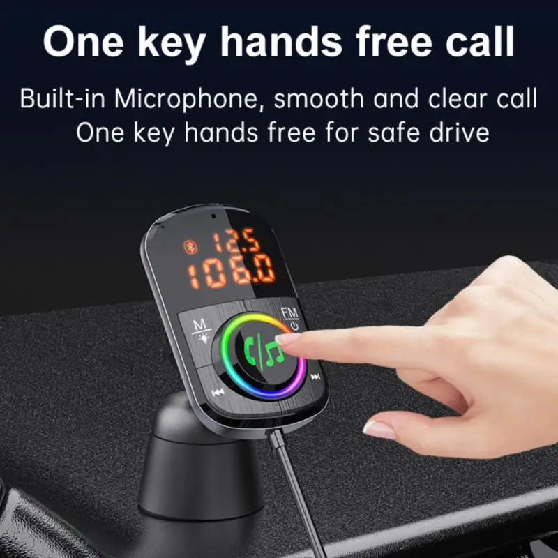 

FM-трансмиттер адаптер питания Bluetooth Автомобильный приемник 18 Вт Радио MP3-плеер Громкая связь FM-модулятор Поддержка Siri Assistant