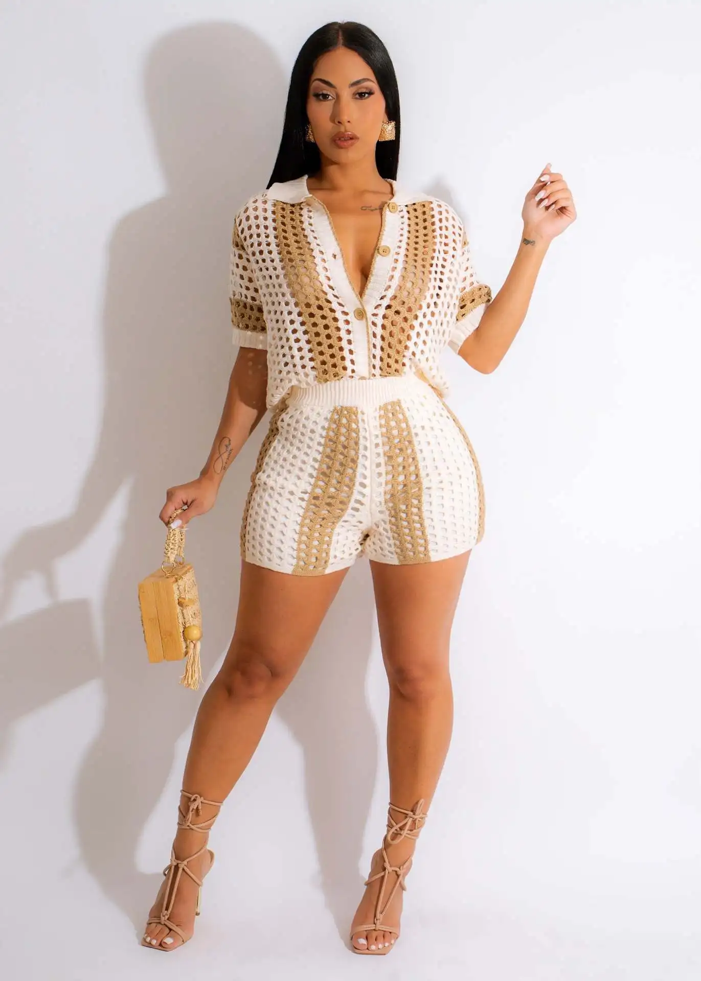 Summer Women's Sexy Women Hollow-Out See Through Lapel T-Shirt Knitted Shorts Two-Piece Fashion Casual Color Matching Shorts Set
Summer Women's Sexy Women Hollow-Out See Through Lapel T-Shirt Knitted Shorts Two-Piece Fashion Casual Color Matching Shorts Set