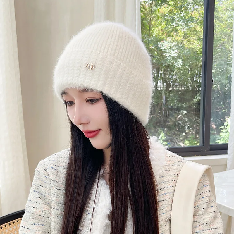 Winter Warm Solid Color Plush Knitted Hat for Women's Face Show Small New Korean Edition Woolen Pullover Hat
Winter Warm Solid Color Plush Knitted Hat for Women's Face Show Small New Korean Edition Woolen Pullover Hat
