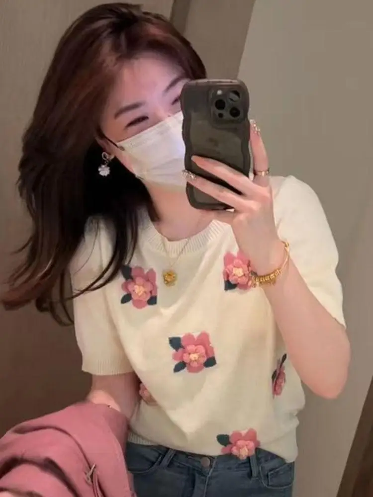 Korean Version Round Neck Design Sense 2023 Spring/summer New Three-dimensional Flower Versatile Knitted Short Sleeved Women
Korean Version Round Neck Design Sense 2023 Spring/summer New Three-dimensional Flower Versatile Knitted Short Sleeved Women