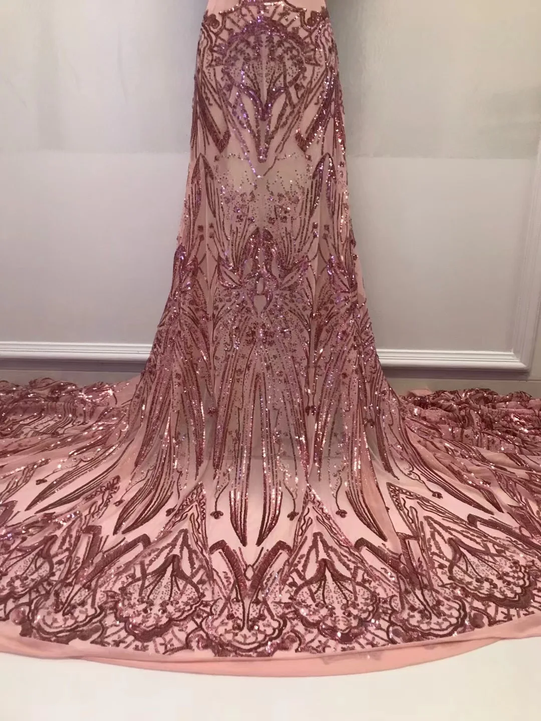 New African Luxury Sequined Lace Fabric 2023 High Quality French Lace Fabric Tulle Lace Fabric 5 Yards For Wedding Dress NJL5442
New African Luxury Sequined Lace Fabric 2023 High Quality French Lace Fabric Tulle Lace Fabric 5 Yards For Wedding Dress NJL5442