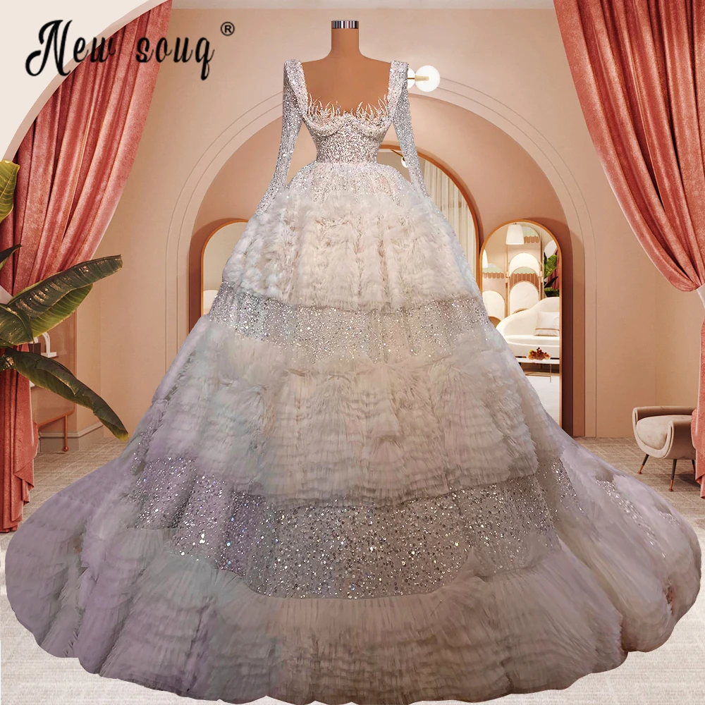 Two Designs Ball Puffy Women Luxury Wedding Dresses Long Sleeve Beaded Sequins Crystals Bridal Gown Plus Size Custom Made Arabic
Two Designs Ball Puffy Women Luxury Wedding Dresses Long Sleeve Beaded Sequins Crystals Bridal Gown Plus Size Custom Made Arabic