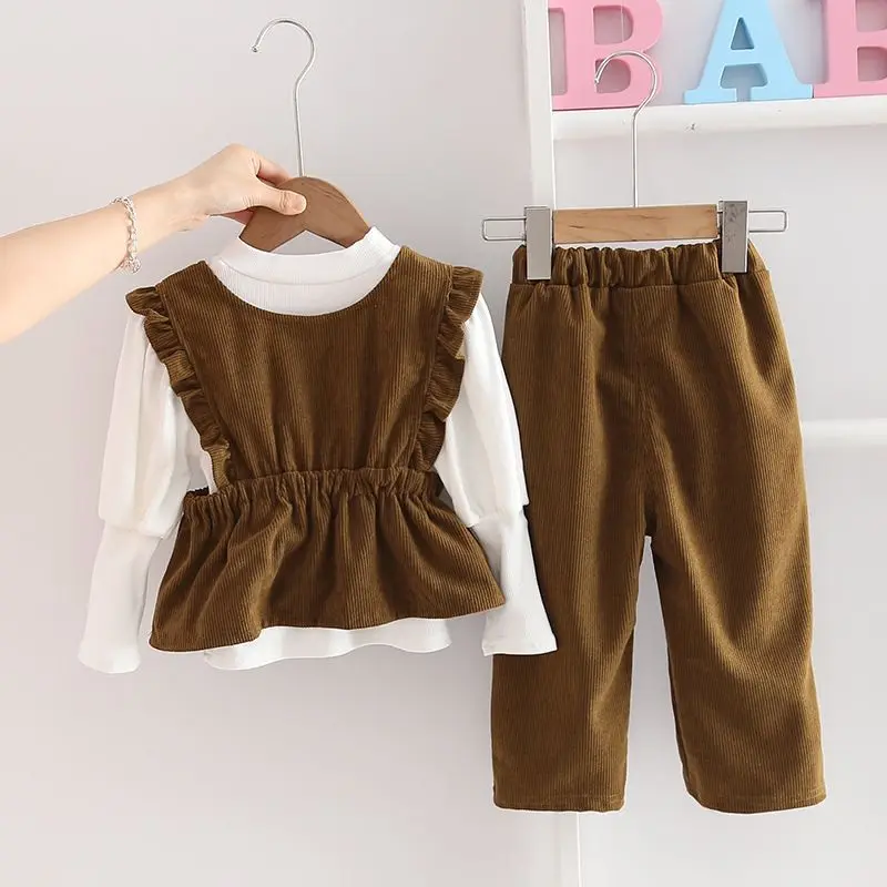 Girls' Suit Baby Girls' Western Style Leisure Long-Sleeved Top Vest Pants Three-Piece Fashion Lace Children's Clothing
Girls' Suit Baby Girls' Western Style Leisure Long-Sleeved Top Vest Pants Three-Piece Fashion Lace Children's Clothing