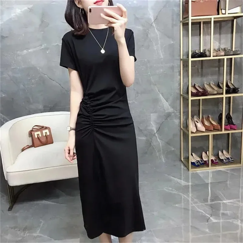 2024 New Slim Black Dress Female Summer Slit Little Black Skirt Small Person Showing Thin Temperament Over The Knee Tshirt Skirt
2024 New Slim Black Dress Female Summer Slit Little Black Skirt Small Person Showing Thin Temperament Over The Knee Tshirt Skirt