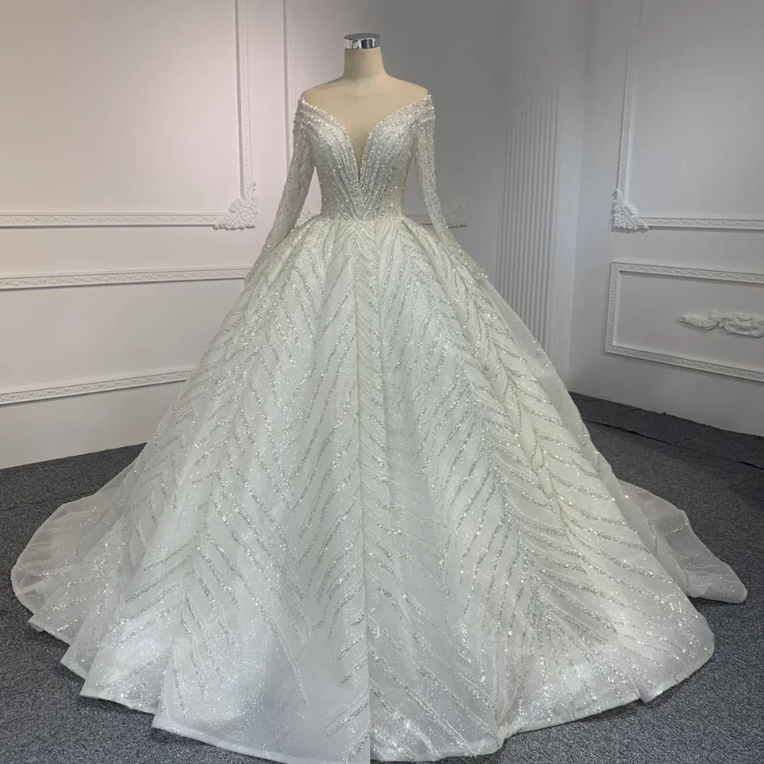GiayMus Pearls Luxury Beaded Wedding Dresses with Sleeve 2024 Arabia Dubai V-Neck Ball Gown Bride Dress Plus Size PD025
GiayMus Pearls Luxury Beaded Wedding Dresses with Sleeve 2024 Arabia Dubai V-Neck Ball Gown Bride Dress Plus Size PD025