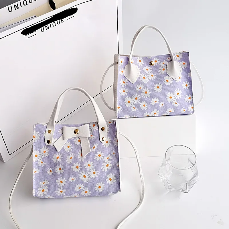Small Women Leather Crossbody Bags Summer Printing Solid Color Lady Shoulder Handbags Mini Simple Female Totes Purses
Small Women Leather Crossbody Bags Summer Printing Solid Color Lady Shoulder Handbags Mini Simple Female Totes Purses
