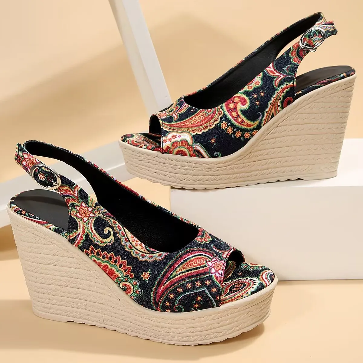 Ladies Summer Beach Boho Floral Wedge Sandals Women Ankle Strap Platform Gladiator Shoes Woman High Heels Sandalias Mujer
Ladies Summer Beach Boho Floral Wedge Sandals Women Ankle Strap Platform Gladiator Shoes Woman High Heels Sandalias Mujer