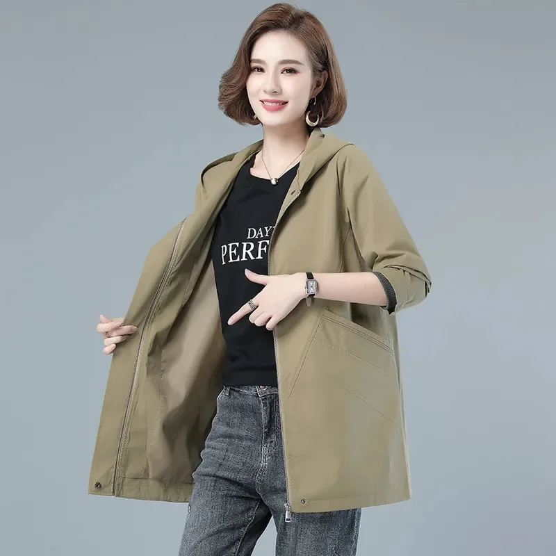 

Middle Aged Women's Spring And Autumn Clothing Mid Length Jacket 2024 New Middle-aged Women Casual Loose Hooded Thin Windbreaker