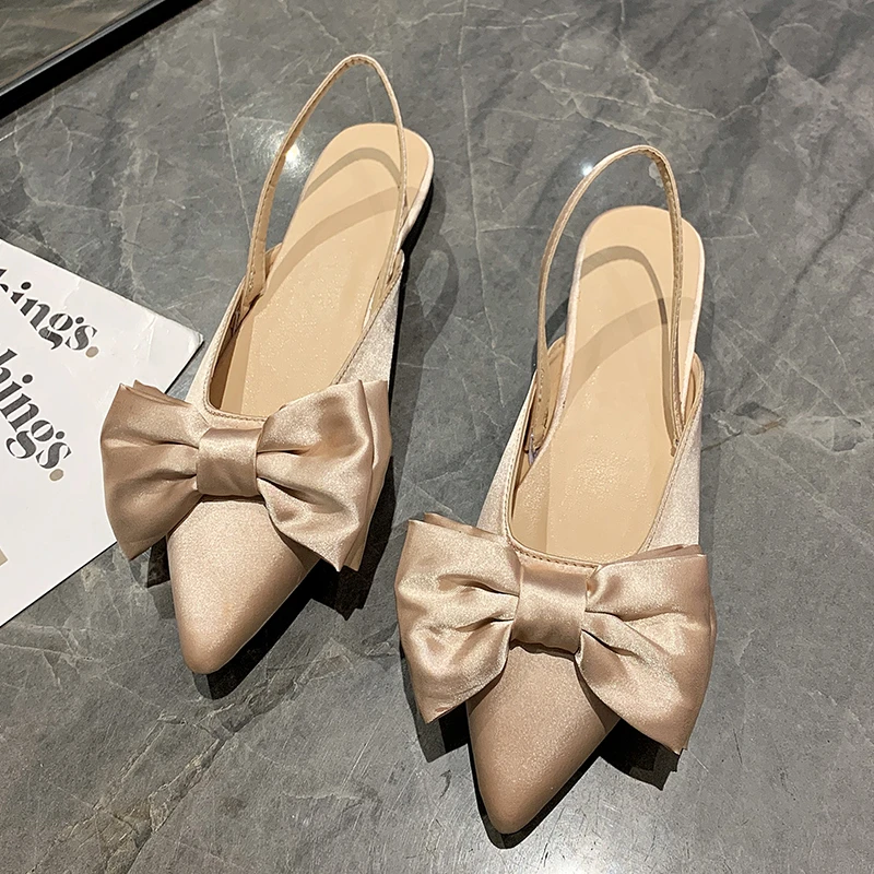 Women's Sandals 2024 New Summer Fashion Bow Low Heel Pointed Sexy Casual Flat Bottom Baotou Sandals Women's Shoes Sandals
Women's Sandals 2024 New Summer Fashion Bow Low Heel Pointed Sexy Casual Flat Bottom Baotou Sandals Women's Shoes Sandals