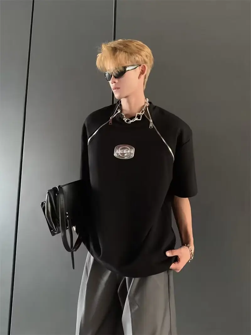 High street high-end niche metal design zipper design round neck T-shirt men's heavyweight simple loose high-end short sleeves
High street high-end niche metal design zipper design round neck T-shirt men's heavyweight simple loose high-end short sleeves